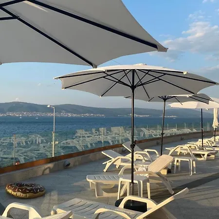 Paradiso 'в' 408 Private Appartement Nessebar